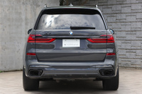 2021 BMW X7 