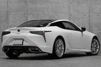 2017 Lexus LC null