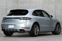 2019 Porsche MACAN null