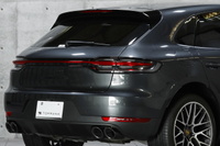 2019 Porsche MACAN null