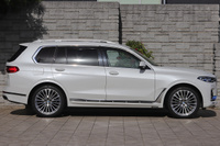 2019 BMW X7 null