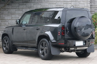 2023 Land Rover DEFENDER null