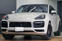 2021 Porsche CAYENNE null