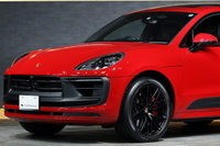 2022 Porsche MACAN null