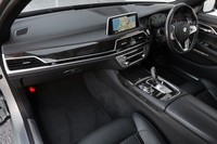 2016 BMW 7 SERIES null