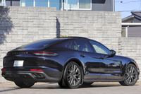 2021 Porsche PANAMERA null