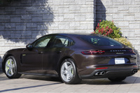 2020 Porsche PANAMERA 