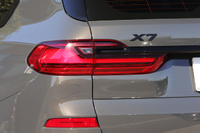 2021 BMW X7 