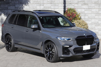 2021 BMW X7 