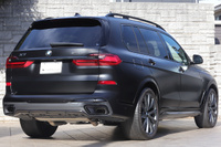 2021 BMW X7 