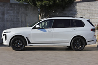 2023 BMW X7 