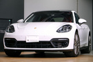 2023 Porsche PANAMERA null