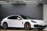 2023 Porsche PANAMERA null