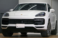 2019 Porsche CAYENNE null