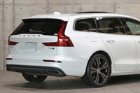 2020 Volvo V60 null