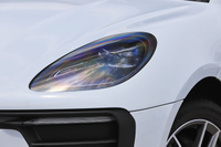 2023 Porsche MACAN null