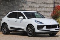 2023 Porsche MACAN null