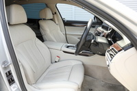 2017 BMW 7 SERIES null