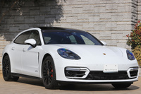 2021 Porsche PANAMERA null