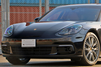 2019 Porsche PANAMERA 