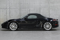 2017 Porsche 718 BOXSTER null