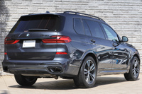 2021 BMW X7 