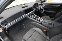 2022 Porsche PANAMERA null