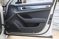 2022 Porsche PANAMERA null