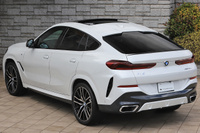 2022 BMW X6 null