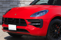 2020 Porsche MACAN 