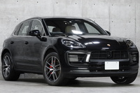 2022 Porsche MACAN null
