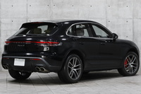 2022 Porsche MACAN null