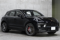 2022 Porsche MACAN null