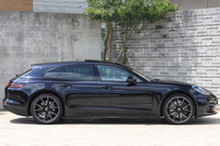 2020 Porsche PANAMERA null