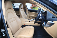 2020 Porsche PANAMERA null