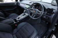 2020 Porsche MACAN null