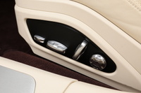 2019 Porsche PANAMERA null