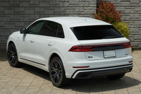 2022 Audi Q8 