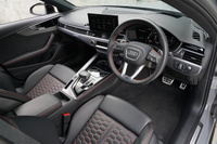 2023 Audi RS4 AVANT 