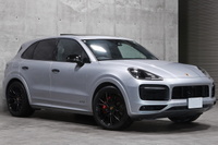 2021 Porsche CAYENNE null