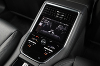 2018 Porsche PANAMERA 
