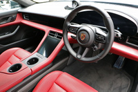 2021 Porsche Taycan 