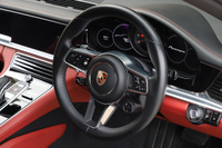 2020 Porsche PANAMERA 