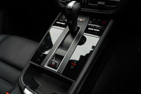 2022 Porsche MACAN null