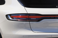 2024 Porsche MACAN null