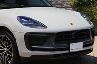 2024 Porsche MACAN null
