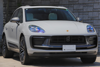 2024 Porsche MACAN null