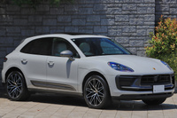 2024 Porsche MACAN null