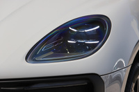 2024 Porsche MACAN null