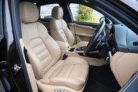 2022 Porsche MACAN null